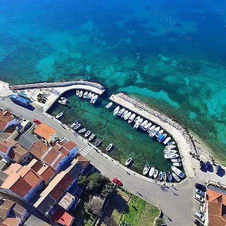 With Parking Space - Diklo, - 6268 Apartman