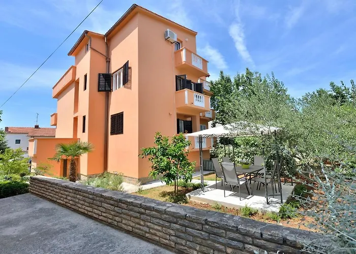 With Parking Space - Diklo, - 6268